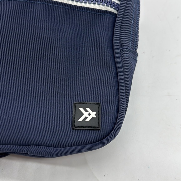 Thread navy blue crossbody nylon travel bag MCB7121P - Picture 2 of 12